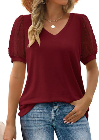 Camisetas femininas de verão com gola V e manga bufante com bolinhas