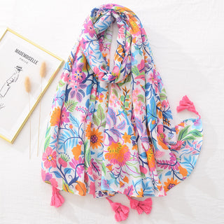 Lenço fashion para compor looks e também esquentam