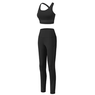 Conjunto Fitness com leve transparência