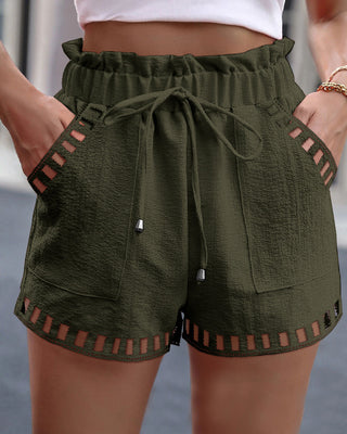 Shorts com cintura elástica com detalhes